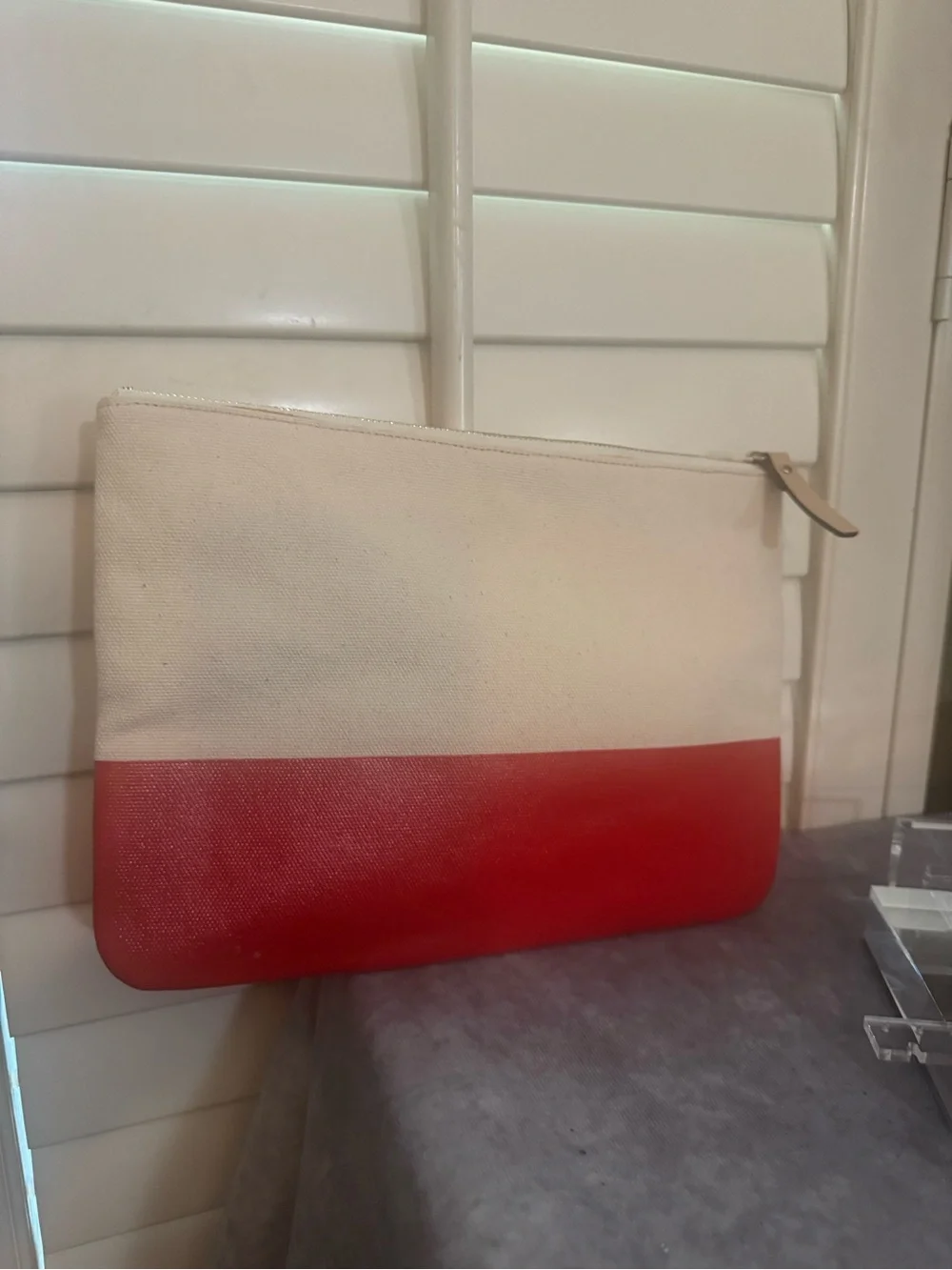 kate spade  Eat‎ Cake For Breakfast cream and red canvas zipper pouch Nwot